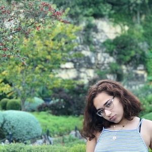 Meet your Posher, Zayda